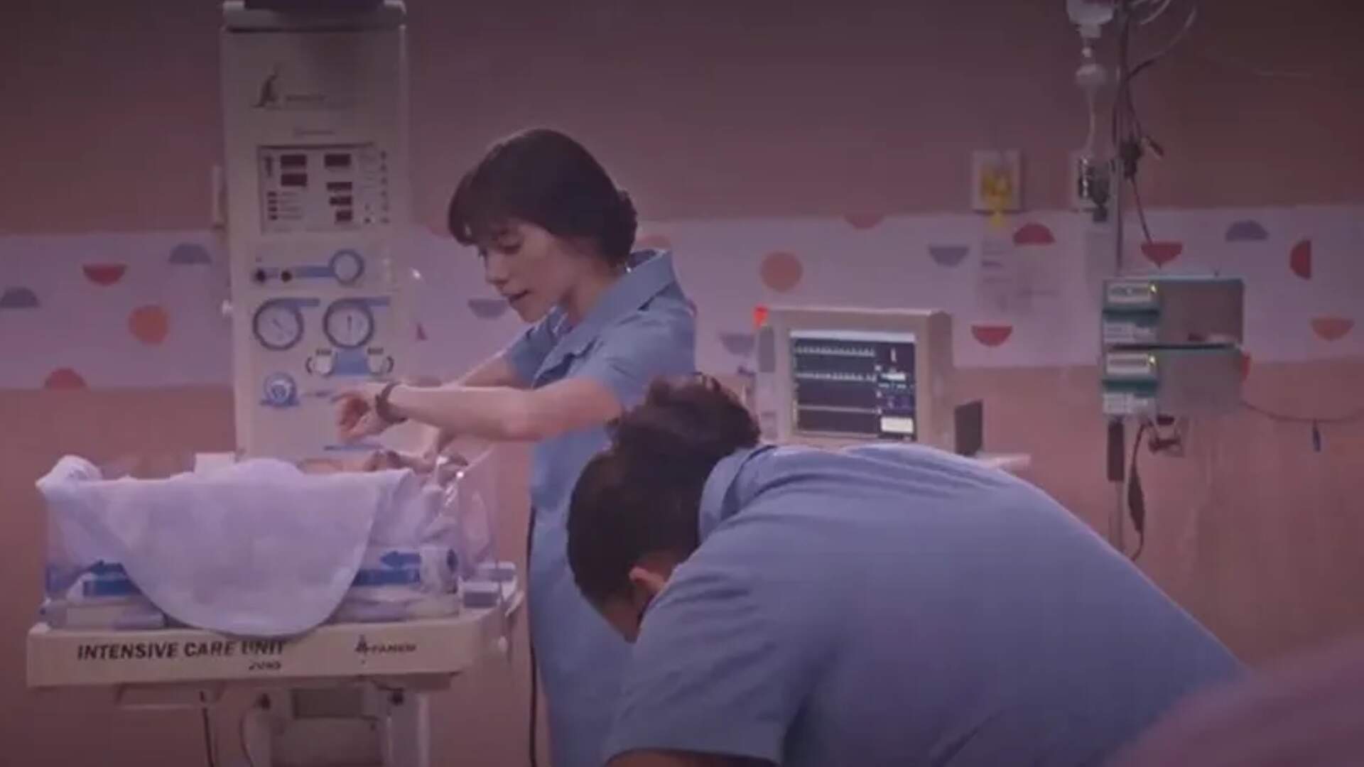Elas por Elas: Miriam deixa Sérgio pasmo ao revelar como foi a troca de bebês de Helena! - Metropolitana FM