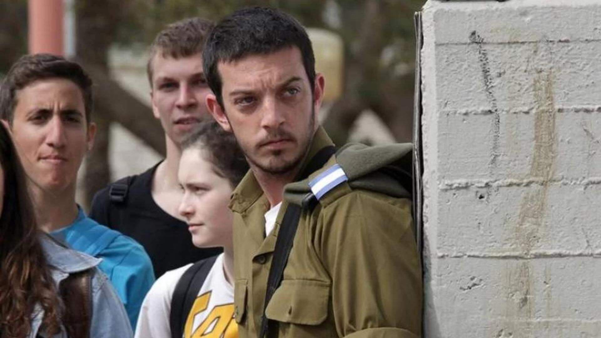 E agora? Quem é o ator israelense famoso que foi sequestrado pelo Hamas; Veja tudo sobre o assunto! - Metropolitana FM