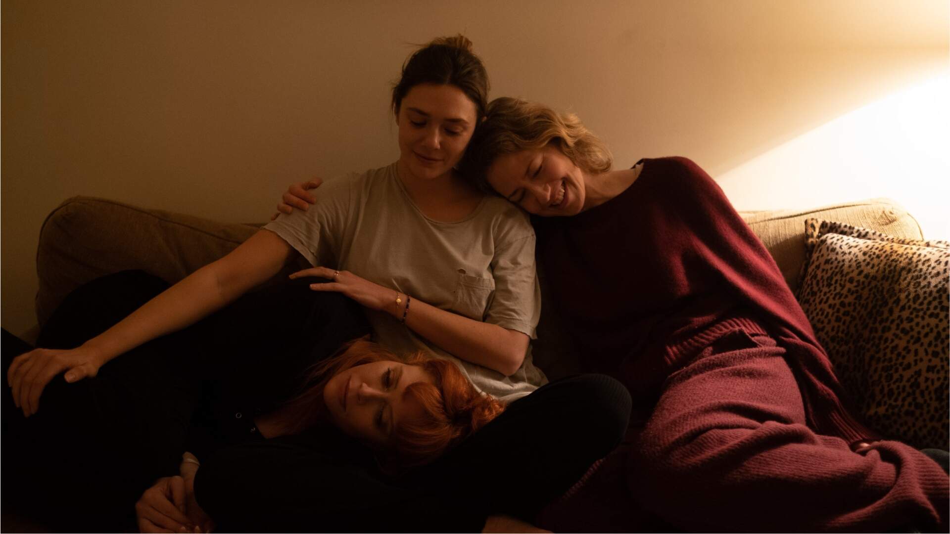 His Three Daughters: Netflix compra drama estrelado por Elizabeth Olsen