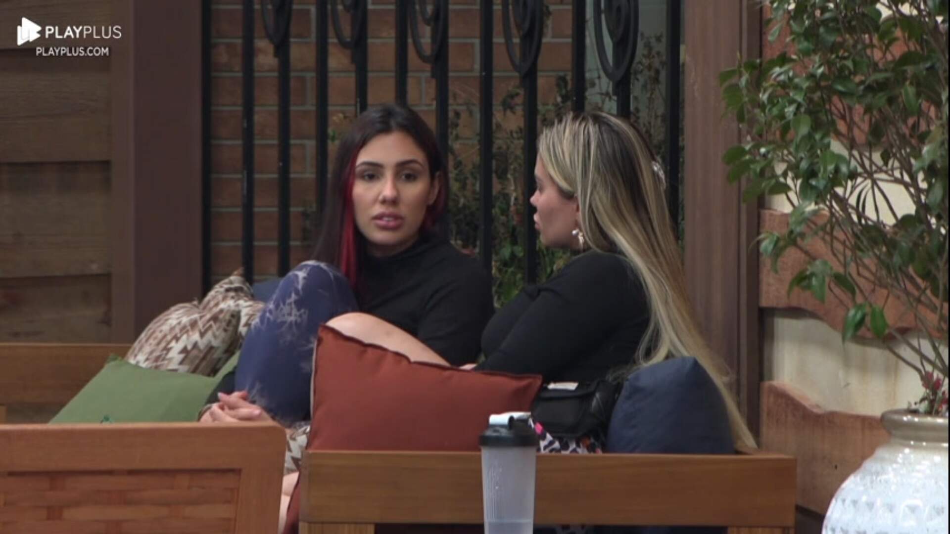 A Fazenda 15: Alicia X não compra estratégia de Nadja Pessoa e detona peoa: “Vitimista” - Metropolitana FM