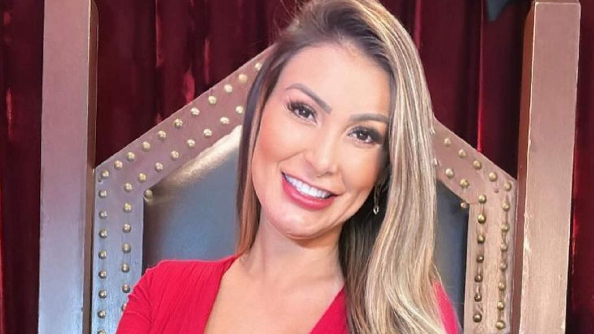 Pela primeira vez, Andressa Urach exibe cintura após remover as costelas: “Perfeita” - Metropolitana FM