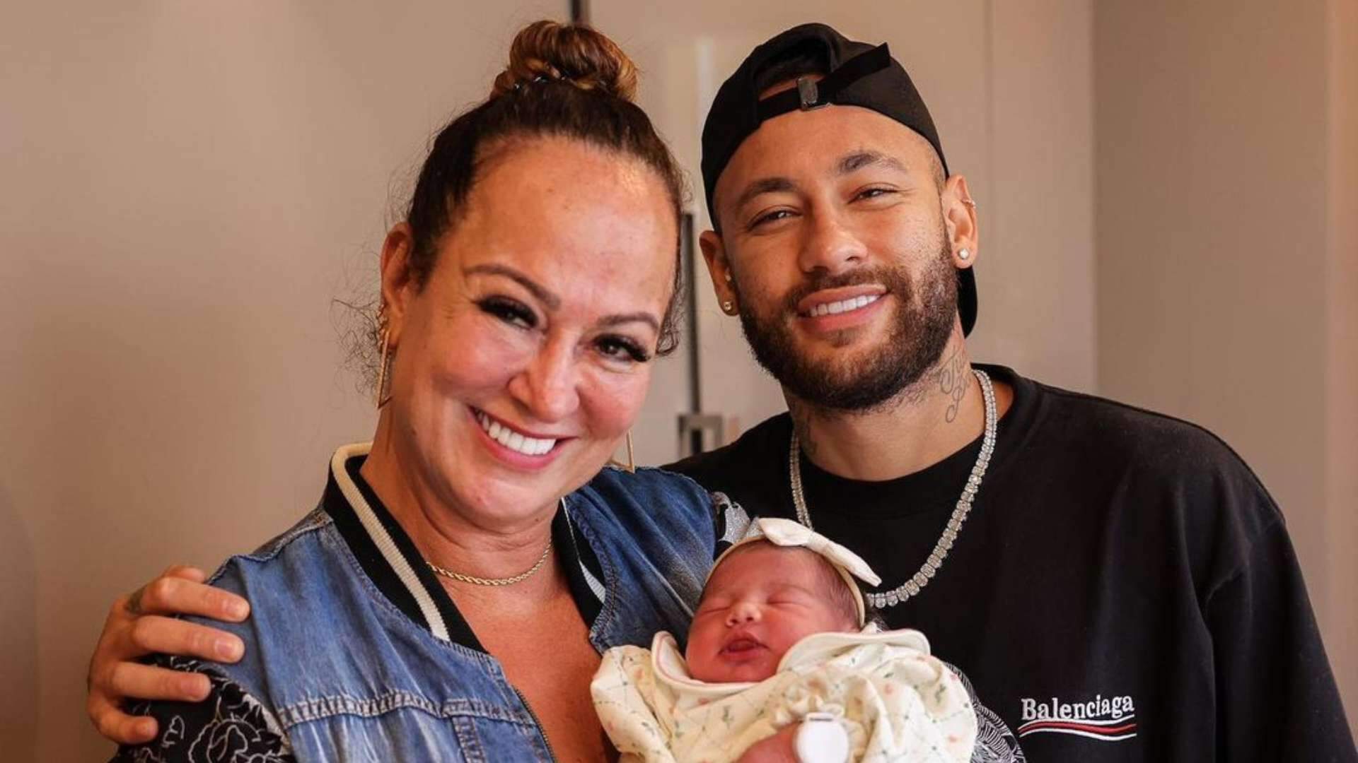Sem seguir a nora nas redes sociais, mãe de Neymar ignora Biancardi e se recusa a chamar filha do jogador de neta - Metropolitana FM