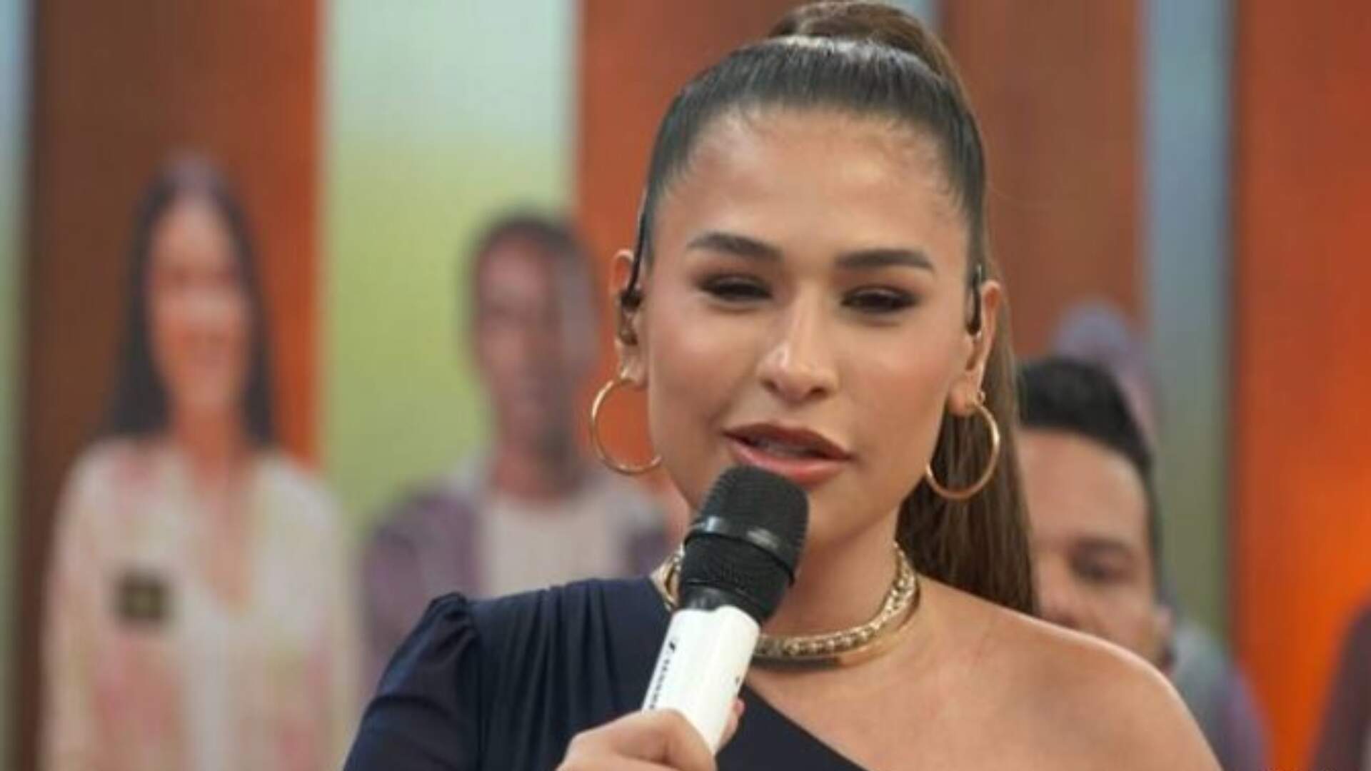 No Encontro, Simone Mendes tira sarro sobre separação de Lucas Lima e Sandy: “Coloca na terapia de casal” - Metropolitana FM