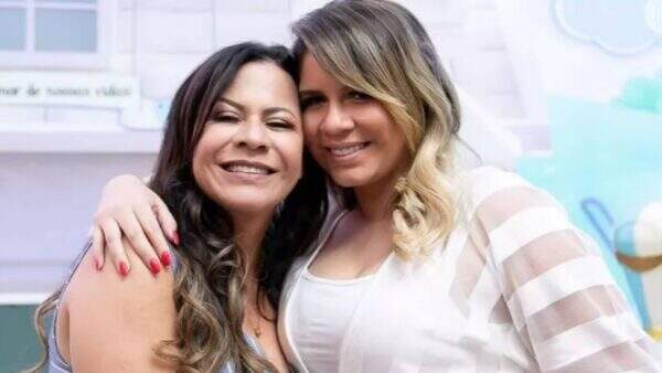 Mãe de Marília Mendonça comove fãs da cantora com post sobre vitória da filha no Grammy Latino