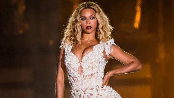 Novos ares! Beyoncé viraliza com mudança de estilo musical e atinge feito histórico no country