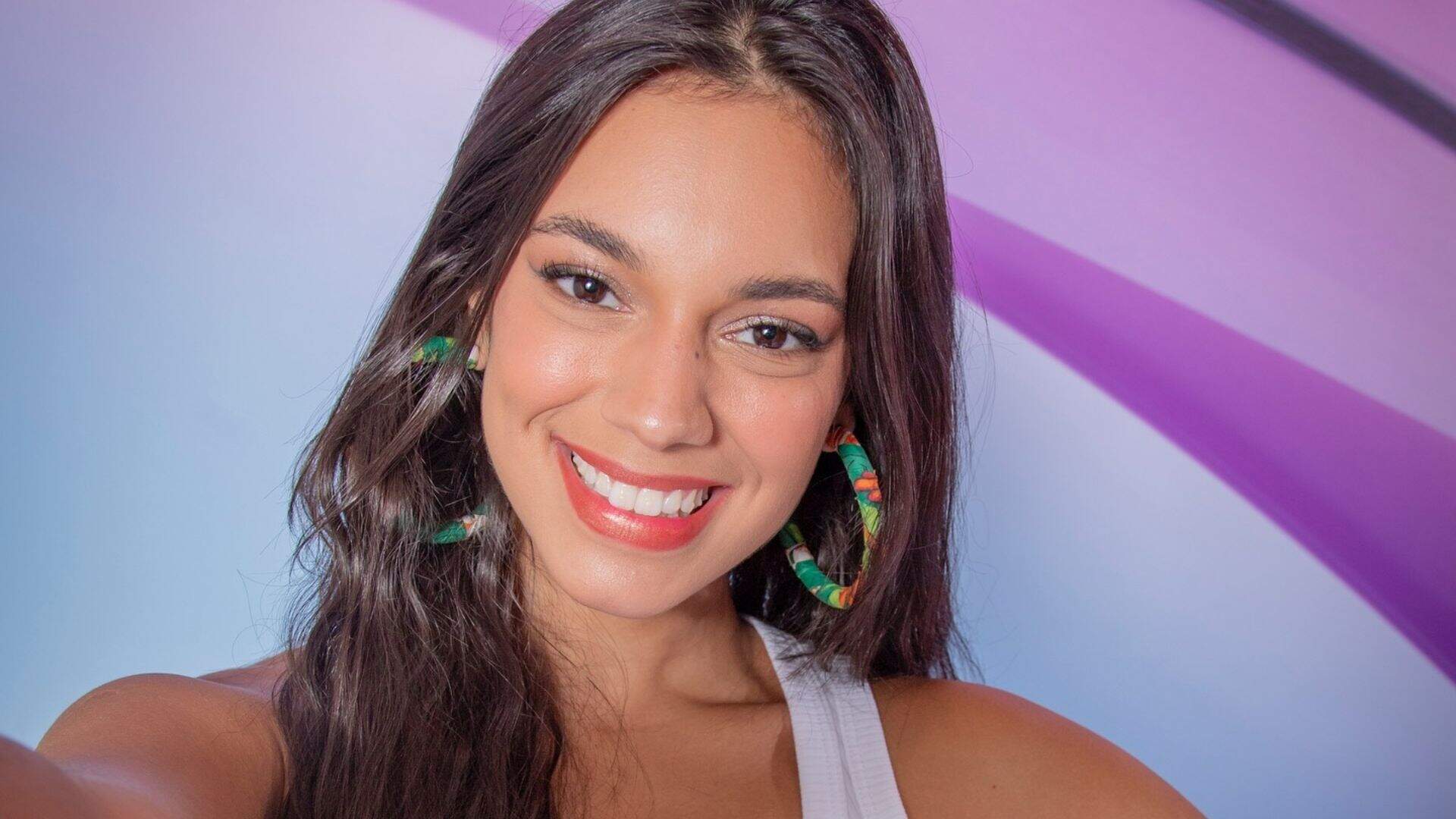 Alane Dias