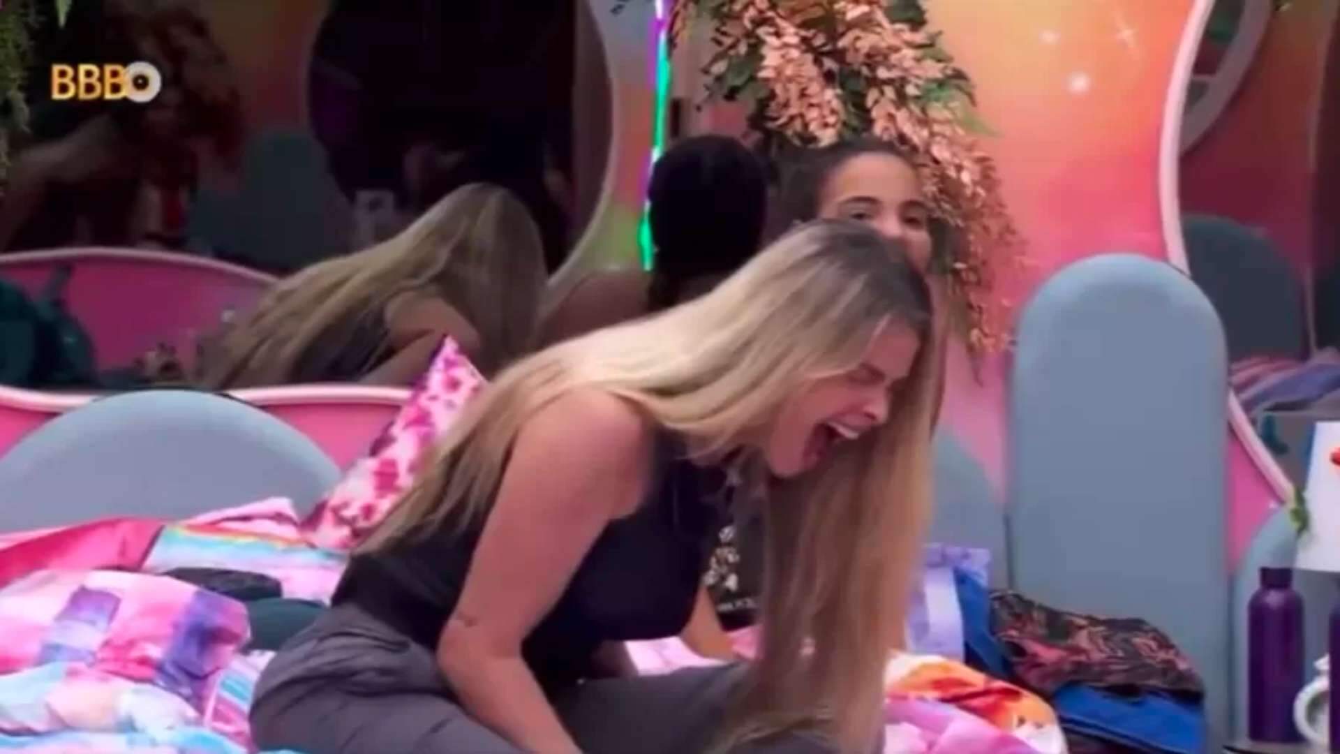 BBB 24: Após pedido de sister, Yasmin Brunet faz o inusitado ao vivo e assusta brothers: “Eles vão desmaiar” - Metropolitana FM