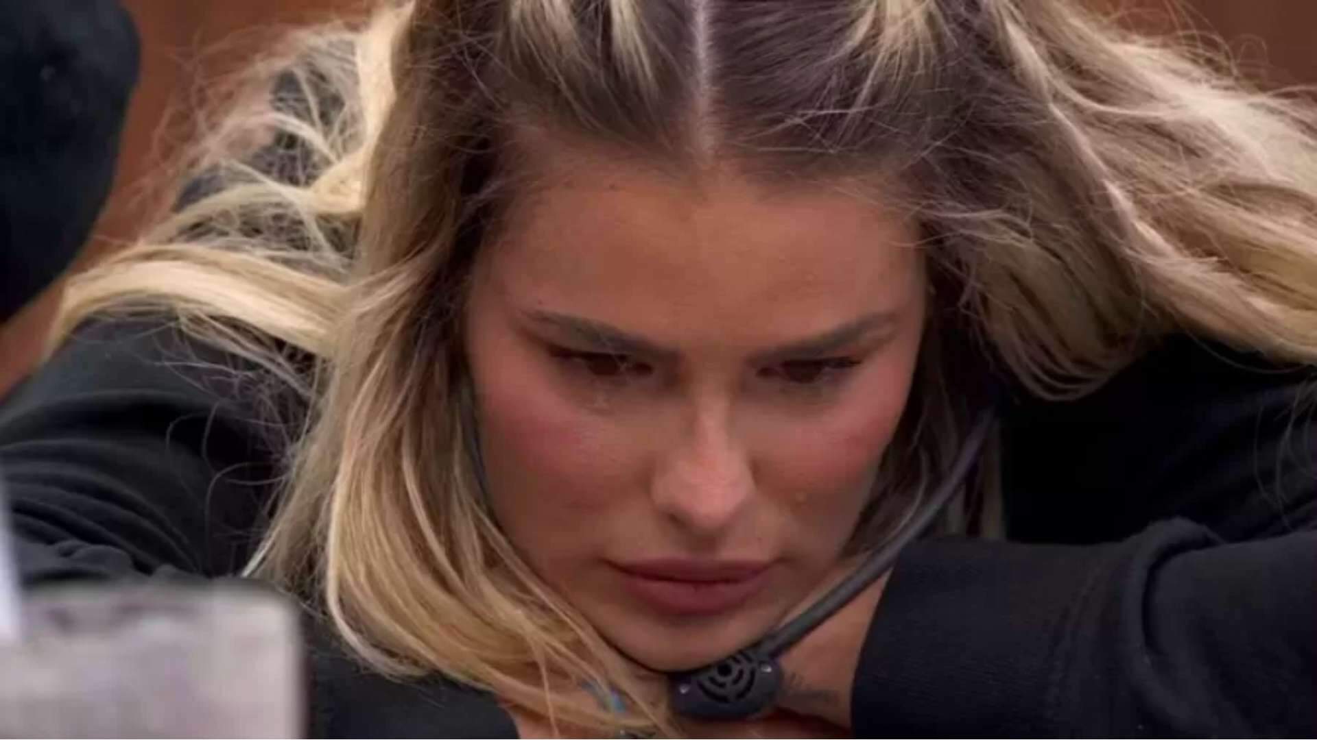 BBB 24: Yasmin se desestabiliza e reclama de brother que expôs seu possível cancelamento: “Agora estou com medo” - Metropolitana FM