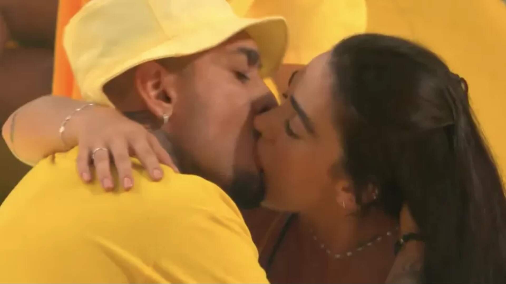 BBB 24: Após investidas do funkeiro, MC Bin Laden e Giovanna se beijam durante festa
