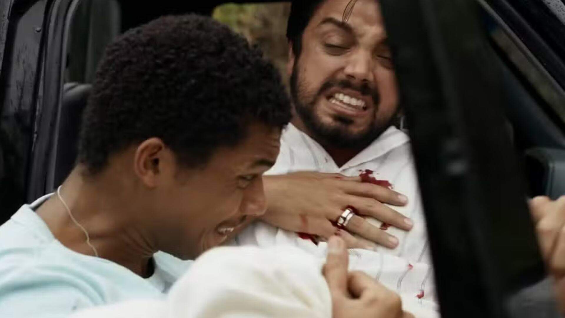 Morte de José Venâncio em ‘Renascer’ choca web! Internautas enaltecem atuação de Rodrigo Simas e Juan Paiva