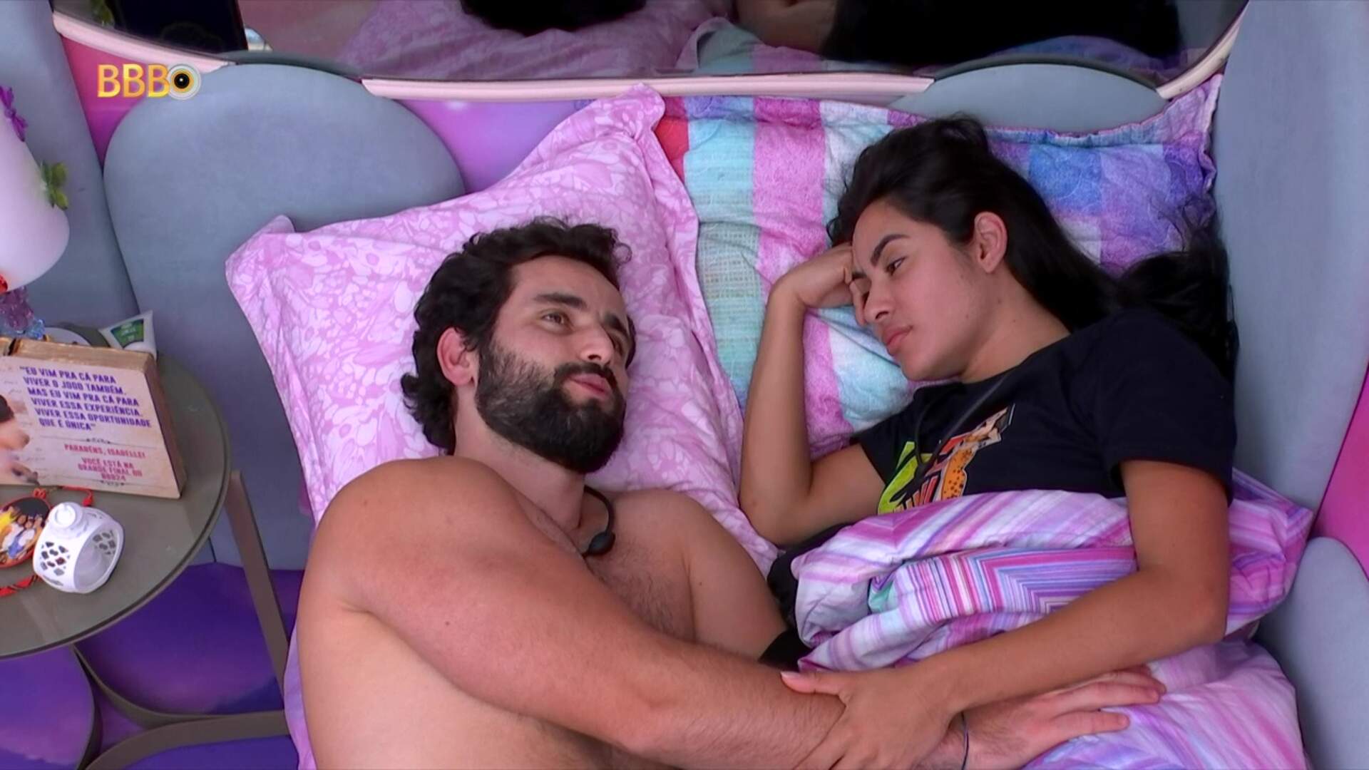 BBB 24: Isabelle e Matteus discutem relação e falam sobre possível fim do affair após o reality show - Metropolitana FM
