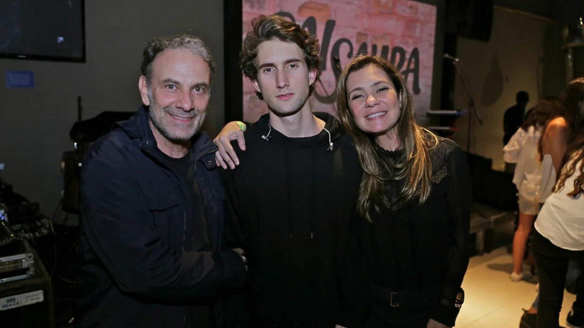 Filho de Adriana Esteves e Marco Ricca impressiona a web ao compartilhar cena como ator