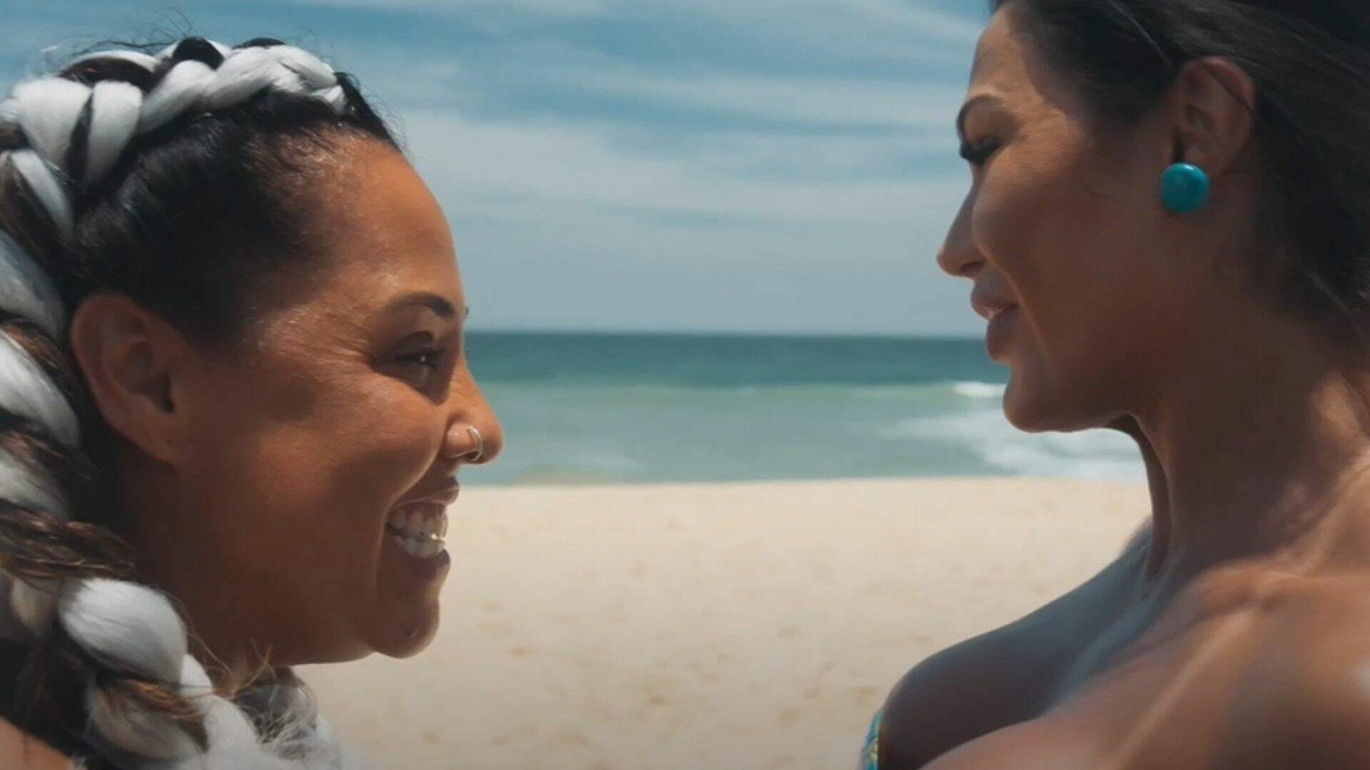 Gracyanne Barbosa e Evelyn Castro protagonizam cena de ciúmes na praia em novo teaser de ‘Tô de Graça – O Filme’ - Metropolitana FM