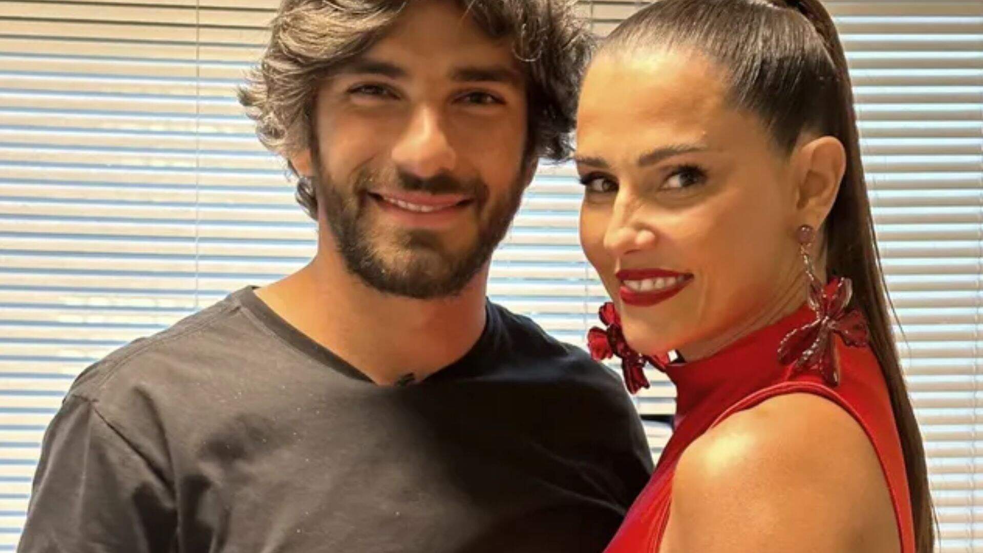 Após separação, Deborah Secco se declara para o ex em post de Hugo Moura - Metropolitana FM