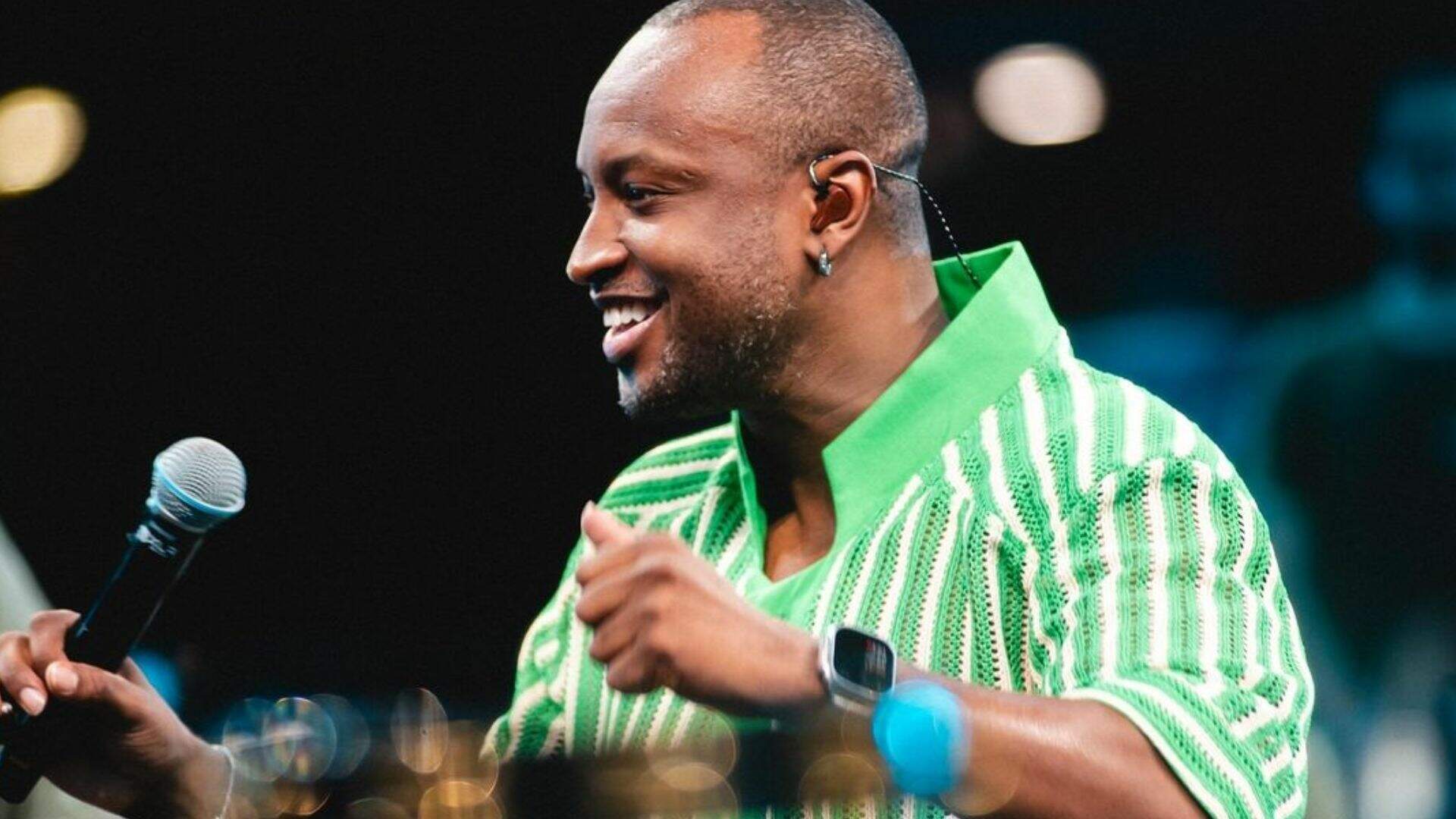 Com uma cara de roda de samba e pagode, Thiaguinho apresenta nova tour ‘Sorte’ no Espaço Unimed - Metropolitana FM