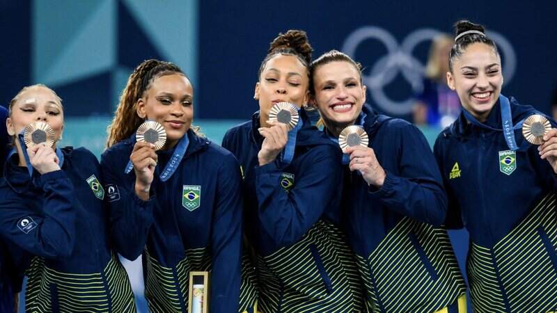 Ginastas brasileiras conquistaram o terceiro lugar e venceram a medalha de bronze