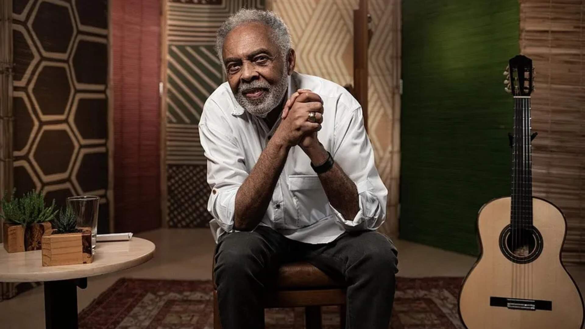 Gilberto Gil anuncia aposentadoria dos palcos mas esposa afirma: “Fará shows esporádicos” - Metropolitana FM