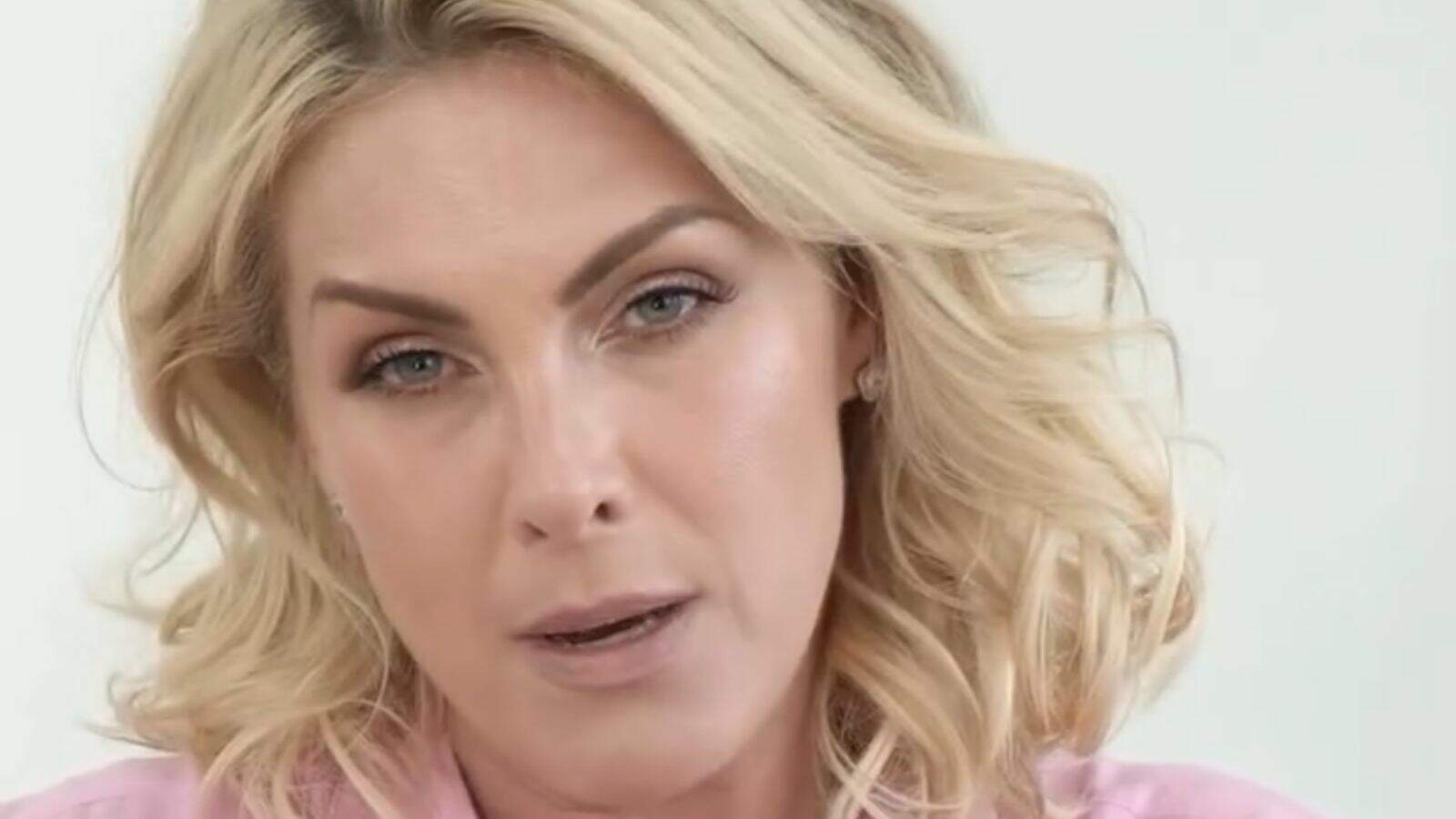 Ana Hickmann quebra silêncio sobre disputas judiciais com Alexandre Correa - Metropolitana FM