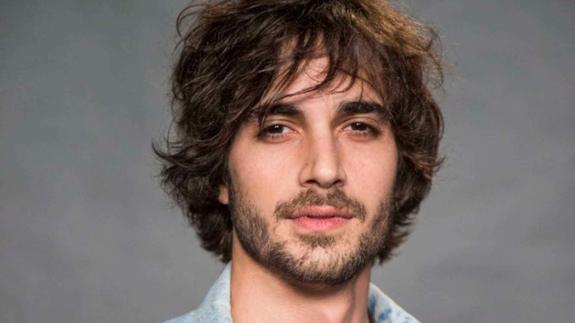 Fiuk rebate críticas após viralizar como compositor de Mãe Solteira - Metropolitana FM