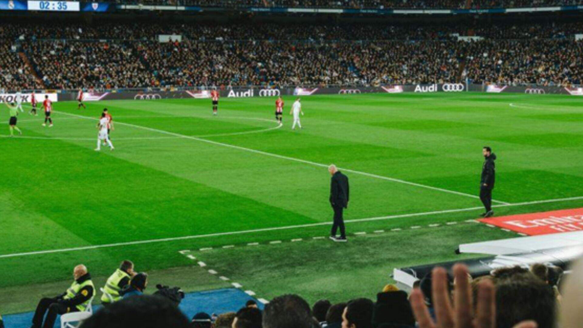 A disputa de Cristiano Ronaldo e Messi pelo milésimo gol