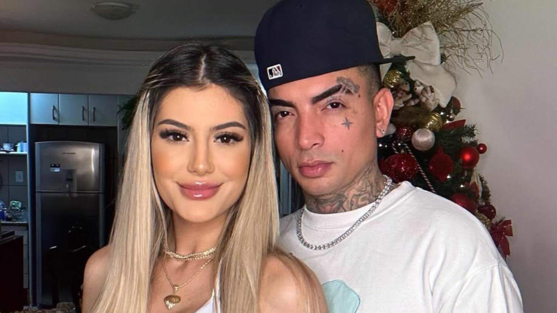MC Guimê pede a namorada Fernanda Stroschein em casamento e exibe momento