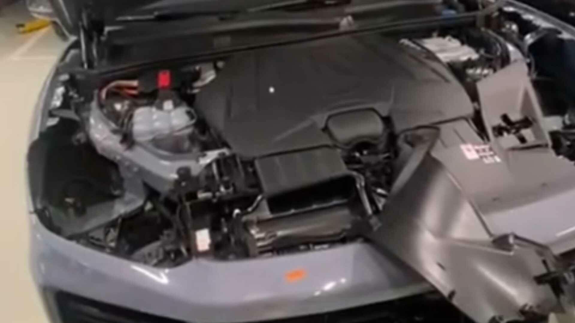 Roubo à CSS Porsche em São Paulo: 9 criminosos armados fazem refém e causam danos significativos