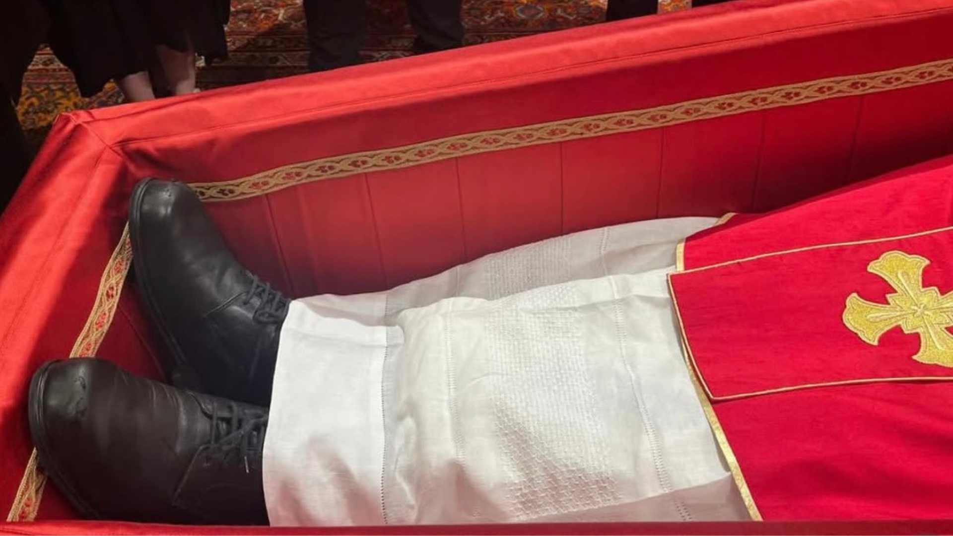 Papa Francisco tem funeral marcado pela simplicidade, como havia pedido