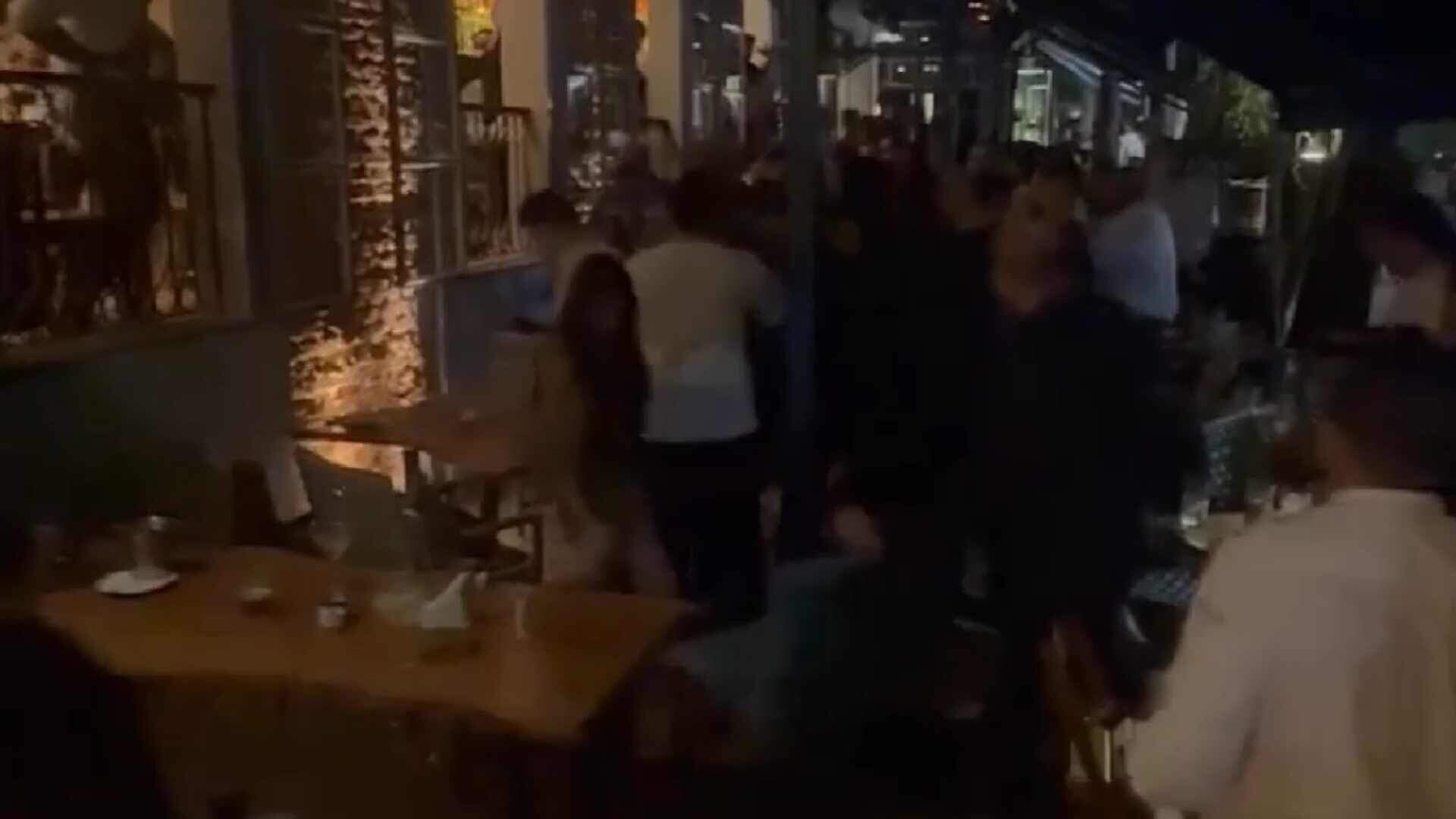 Clientes se envolvem em briga em bar tradicional de São Paulo