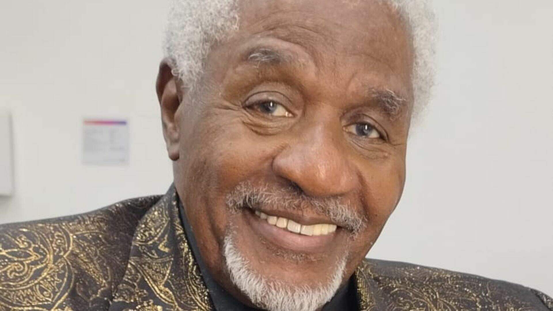 Tony Tornado comenta dificuldades enfrentadas por atores negros
