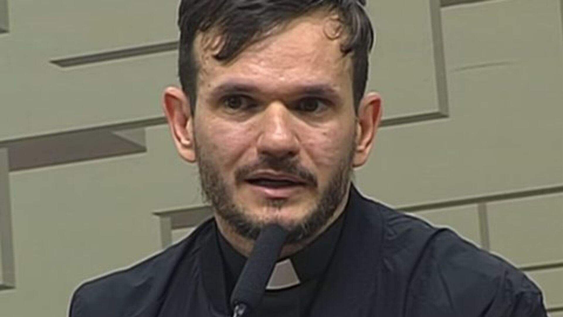 Na CPI das Bets, Padre Patrick critica divulgação de jogos de azar: “Falta de empatia”