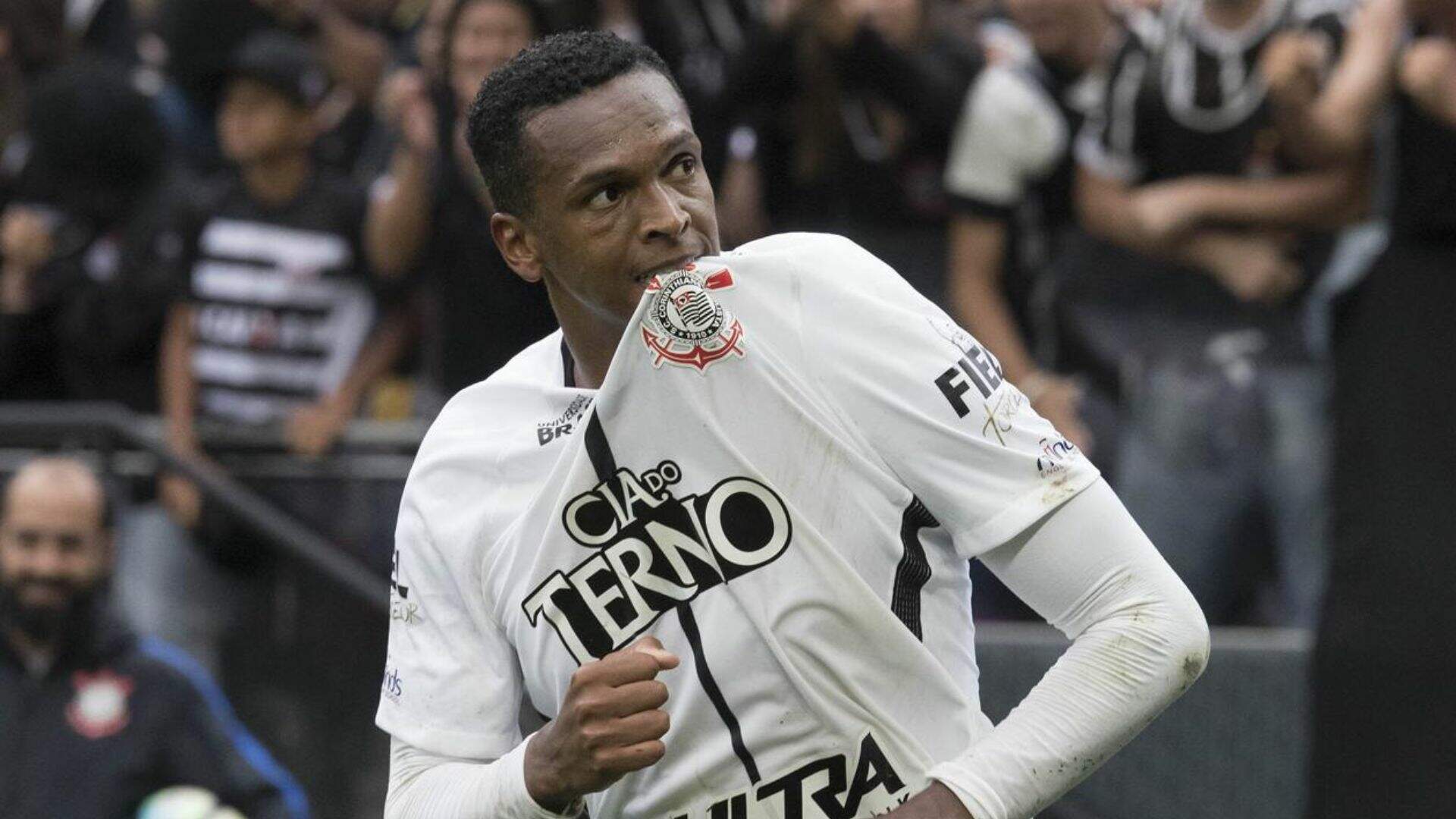 Ex-atleta do Corinthians cita possível prisão por pensão em áudio vazado