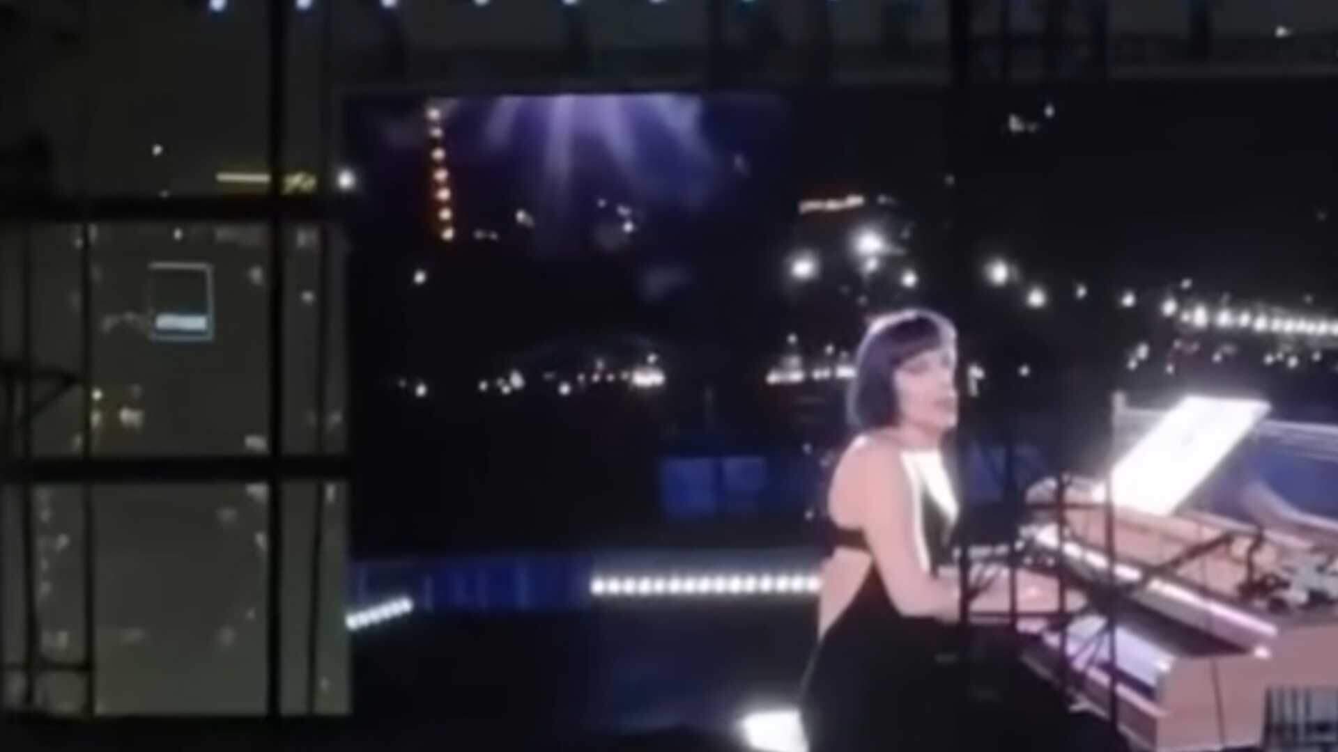 Lady Gaga se emociona ao ensaiar “Shallow” no palco de Copacabana - Metropolitana FM