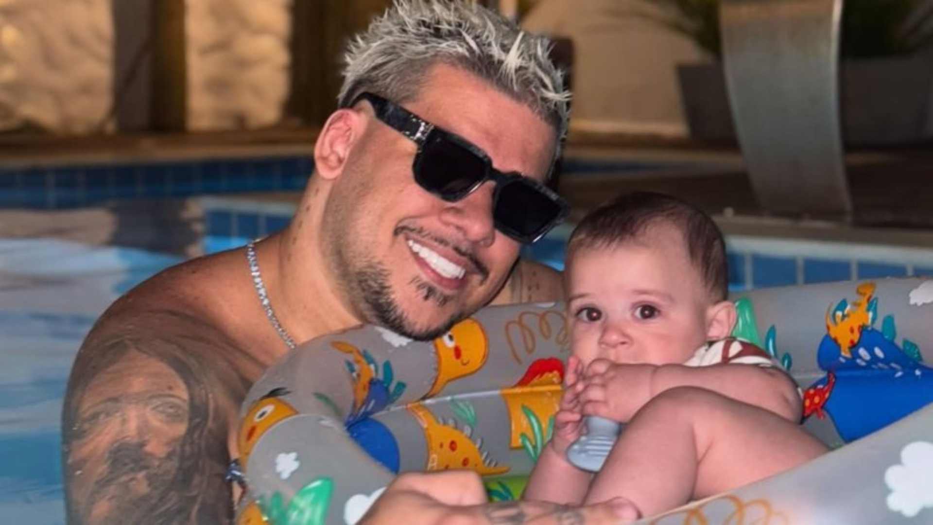 Buarque se emociona ao ouvir primeira palavra do filho: “Papai”